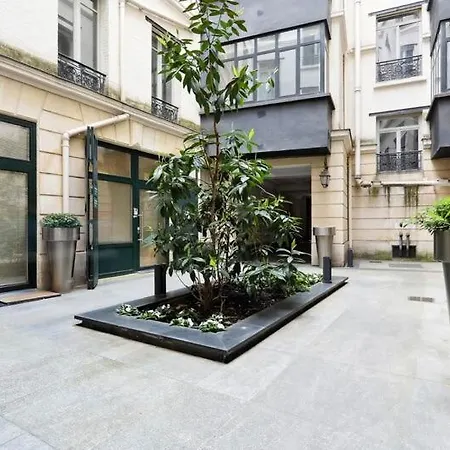 Apartment 308-suite Marbeuf - Superb In *